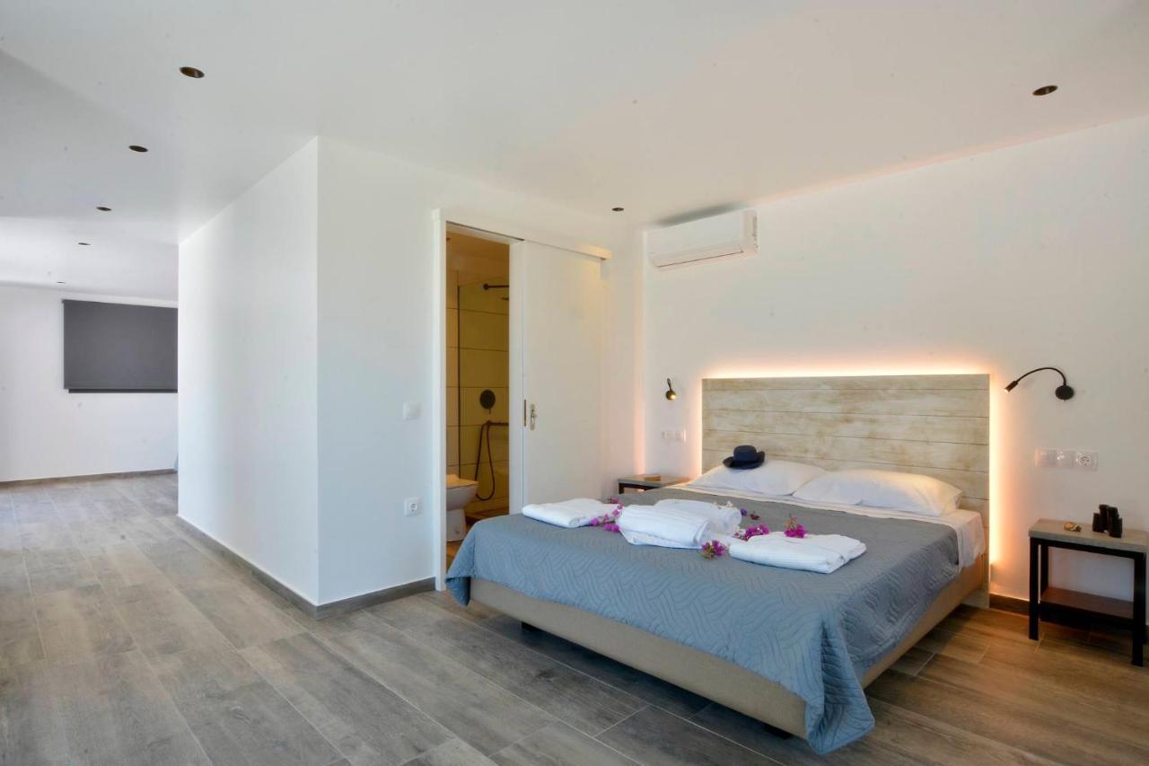 Villa Flamingo - 4 Bedrooms - Private Pool - Next To Renowned Issos Beach & Lake Korission Línia Eksteriør billede