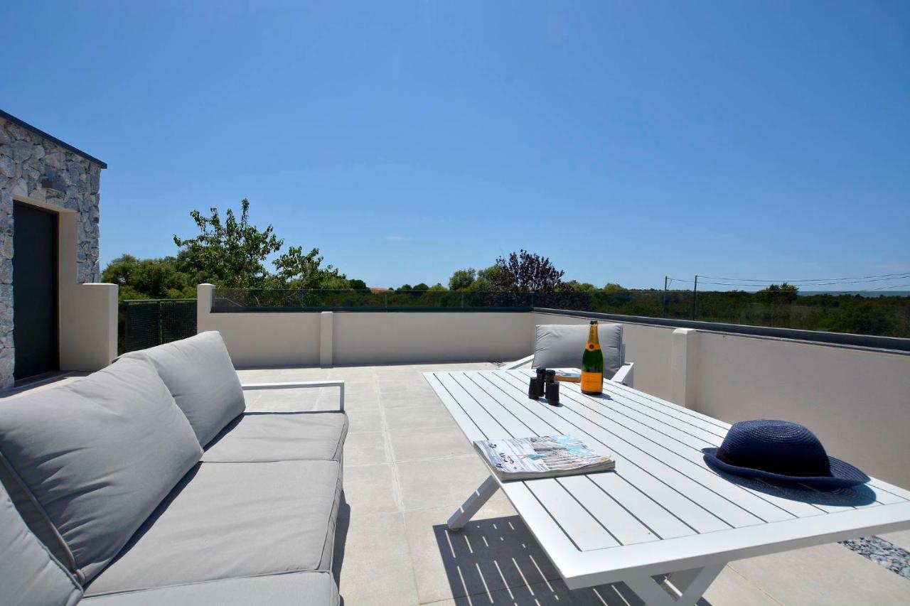 Villa Flamingo - 4 Bedrooms - Private Pool - Next To Renowned Issos Beach & Lake Korission Línia Eksteriør billede
